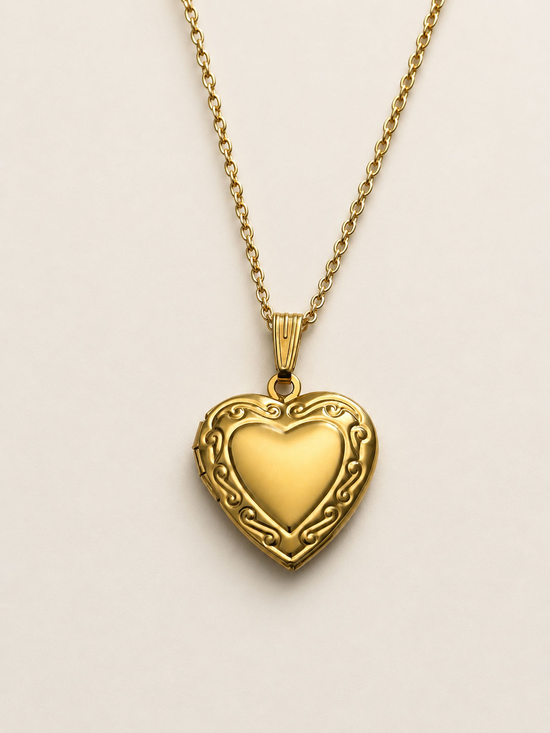 Avero ornate gold heart locket necklace